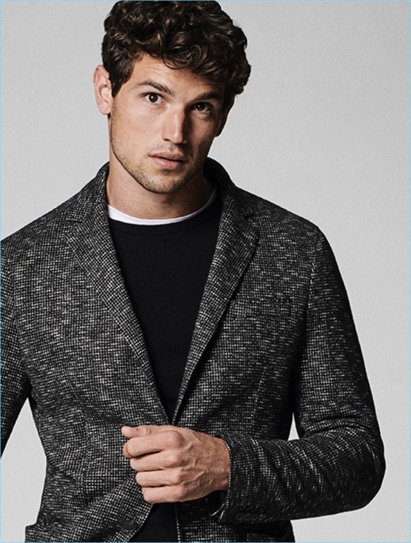 Giacomo Cavalli stars in Liu Jo Uomo's fall-winter 2018 campaign. » Giacomo Cavalli is Mr. Right for Liu Jo Uomo Fall '18 Campaign Giacomo Cavalli stars in Liu Jo Uomo's fall-winter 2018 campaign.