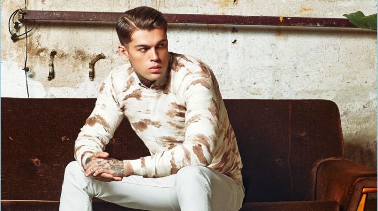 Stephen James fronts Refresh Shoes' fall-winter 2018 campaign.