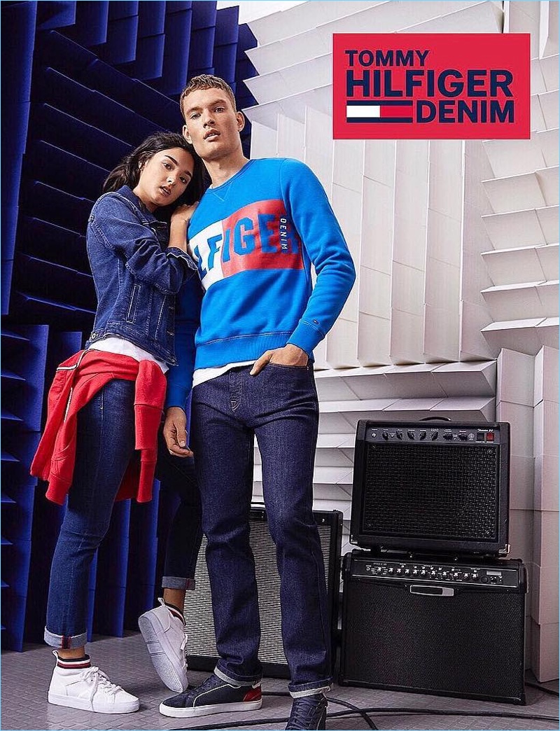 William Los goes sporty in a casual look from Tommy Hilfiger Denim.