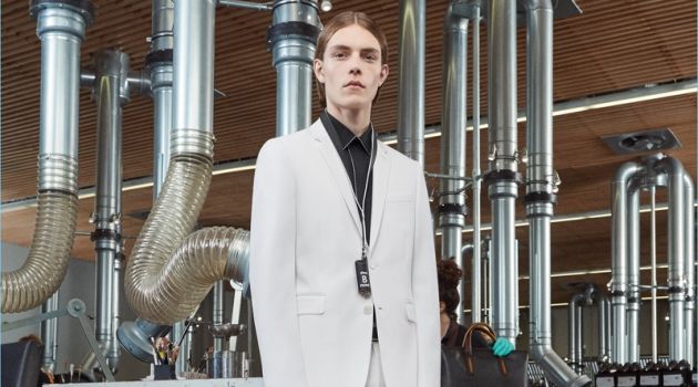 Kris Van Assche Makes Berluti Debut with Spring '19 Capsule Kris Van Assche Makes Berluti Debut with Spring '19 Capsule