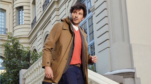 Andres Velencoso Dons Smart Style for Cortefiel Fall '18 Campaign Stepping out, Andres Velencoso stars in Cortefiel's fall-winter 2018 campaign.
