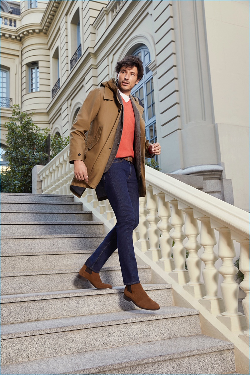 Stepping out, Andres Velencoso stars in Cortefiel's fall-winter 2018 campaign.