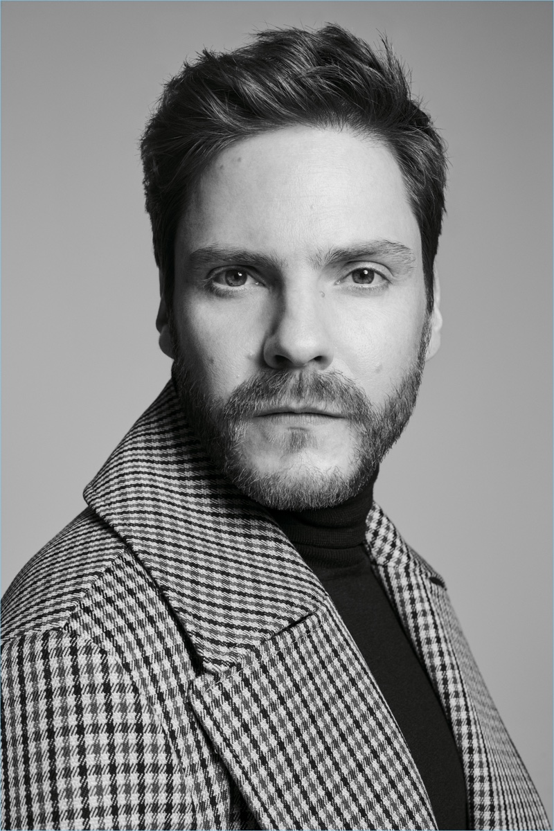Daniel Brühl Lederhosen