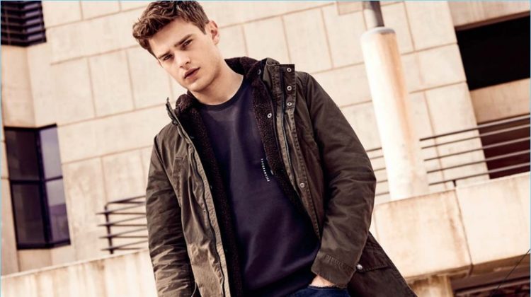 Bo Develius Models Essentials for Q/S Fall ’18 Campaign