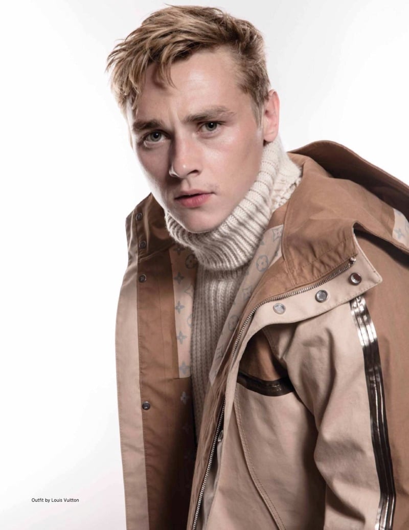Celebrity Cutouts Sagoma Di Ben Hardy In Miniatura (60 Cm) - Vestito Nero, Con Ologramma Di Autenticità