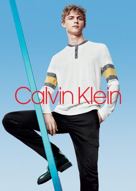 Jonas Glöer, Piero Mendez + More Front Calvin Klein Fall '18 Campaign ...