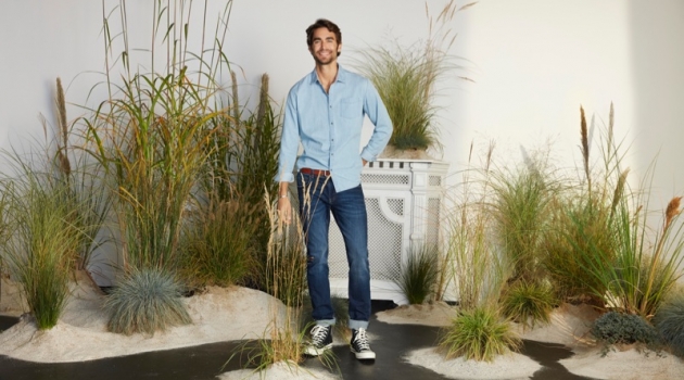 Nicolas Simoes & Vincent von Thien Sport New Season Looks by Esprit Nicolas Simoes dons a denim look from Esprit's spring-summer 2019 men's collection.