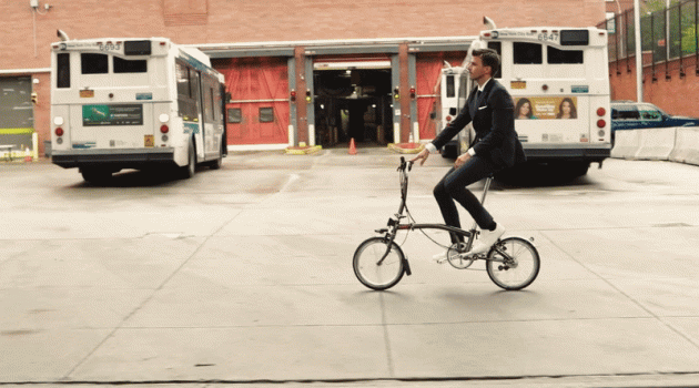 Massimo Dutti Traveler: Johannes Huebl Takes Manhattan in Style Massimo Dutti Traveler: Johannes Huebl Takes Manhattan in Style