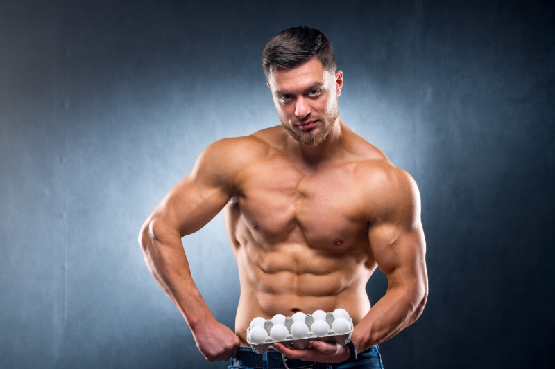 male fitness model diet protein eggs shirtless