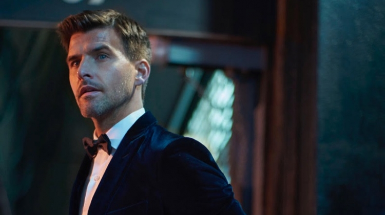 Manhattan Lights: Johannes Huebl Goes Formal for Massimo Dutti Campaign