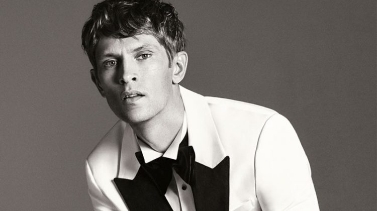 Reuniting with Zara Man, Mathias Lauridsen sports a white and black tuxedo.