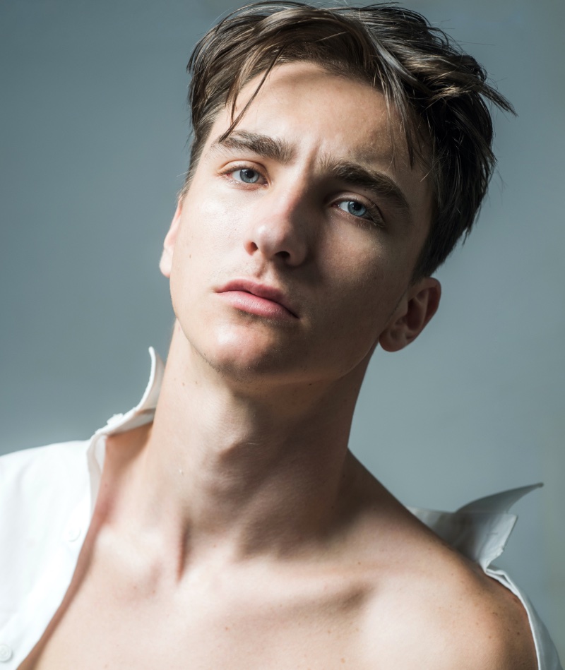Model Portrait Shirtless Cropped