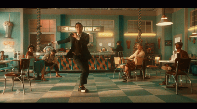 Pedro Pascal Performs Dance Number for Happy Socks Holiday '18 Campaign Pedro Pascal Performs Dance Number for Happy Socks Holiday '18 Campaign