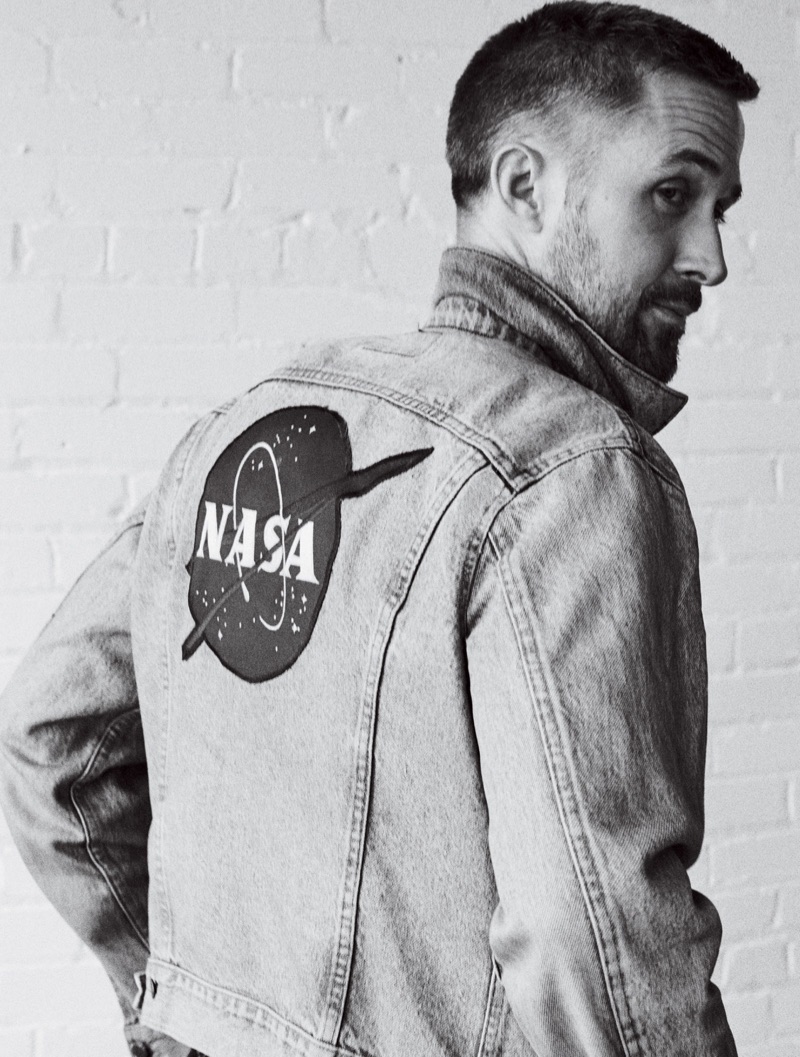 Giampaolo Sgura photographs Ryan Gosling for GQ. » Ryan Gosling Covers GQ, Discusses Working with Damien Chazelle Giampaolo Sgura photographs Ryan Gosling for GQ.