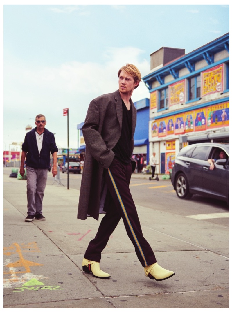 Joe Alwyn Heads to Coney Island with Esquire, Talks 'Mary, Queen of Scots'