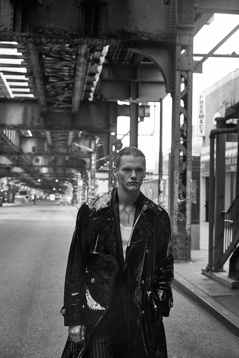 Ryan Keating 2018 Essential Homme 003