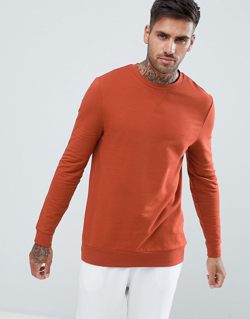 ASOS DESIGN muscle sweatshirt in rust – Brown | The Fashionisto