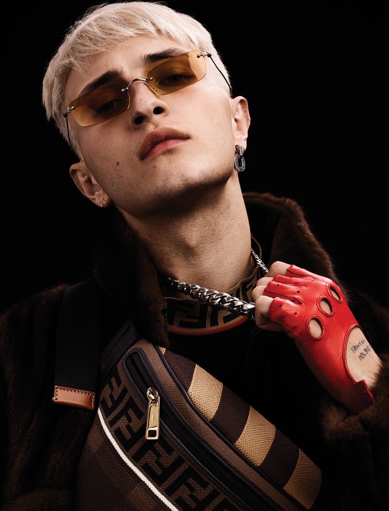 Anwar Hadid 2018 VMAN 003