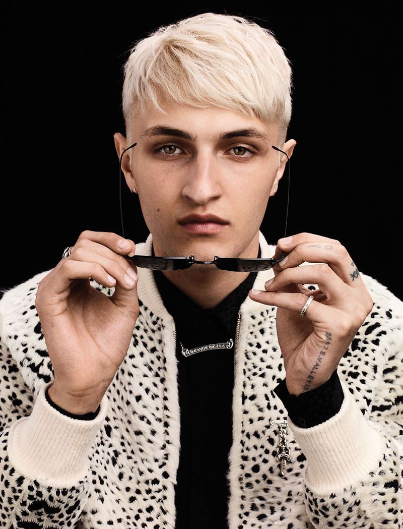 Anwar Hadid 2018 VMAN 005