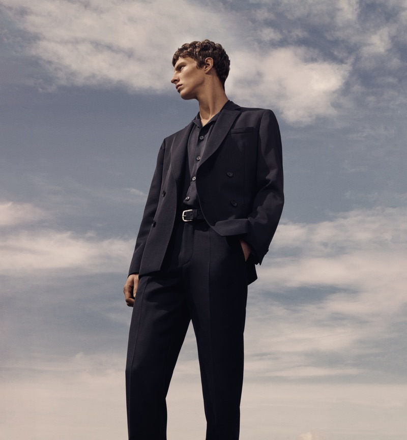 Tim Schuhmacher delivers a side profile for BOSS' spring-summer 2019 men's campaign.