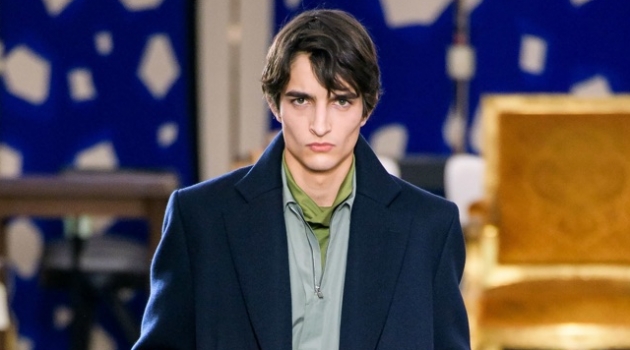 Hermès Plays with Leather & Tailoring for Fall '19 Collection Hermès Plays with Leather & Tailoring for Fall '19 Collection