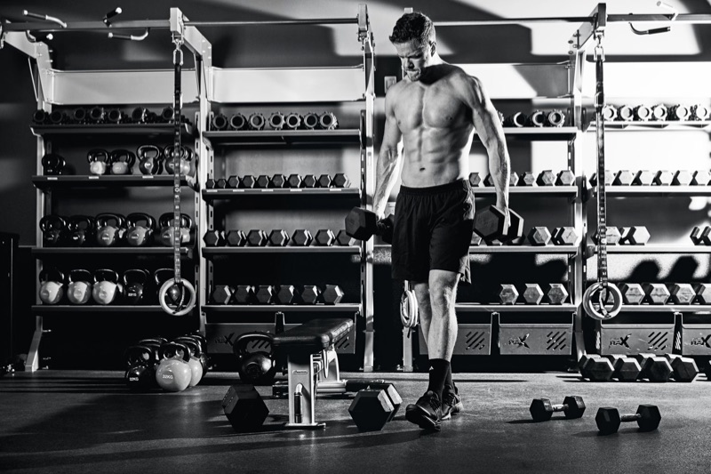 Going shirtless, Dan Reynolds stars in a photo shoot for Men's Health. » Imagine Dragons' Dan Reynolds Talks Health & Physique with Men's Health Going shirtless, Dan Reynolds stars in a photo shoot for Men's Health.