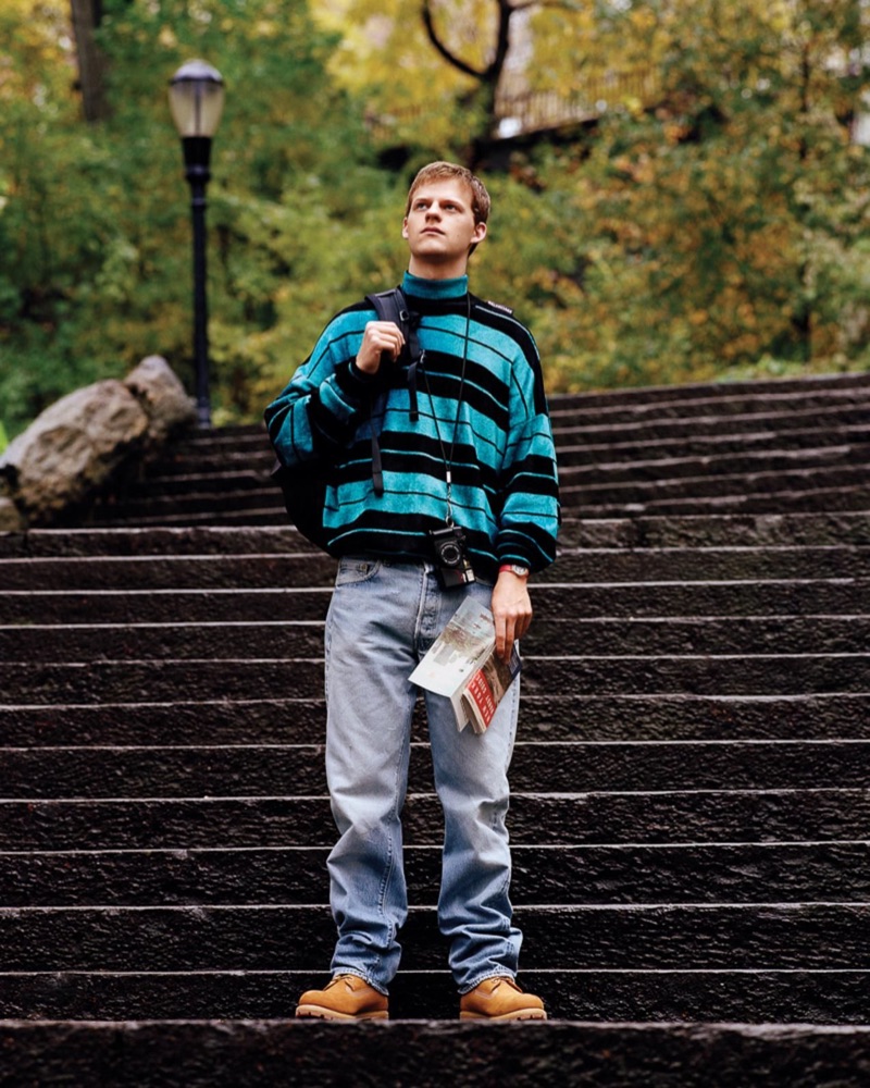 Starring in a photo shoot, Lucas Hedges wears a Balenciaga sweater, vintage Levi's jeans, and Timberland boots. » Lucas Hedges Dons Vintage-Inspired Style for WSJ. Starring in a photo shoot, Lucas Hedges wears a Balenciaga sweater, vintage Levi's jeans, and Timberland boots.