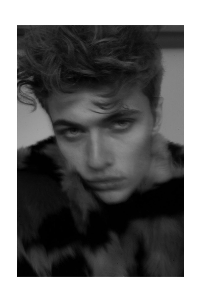 Lucky Blue Smith 2018 Notion 006