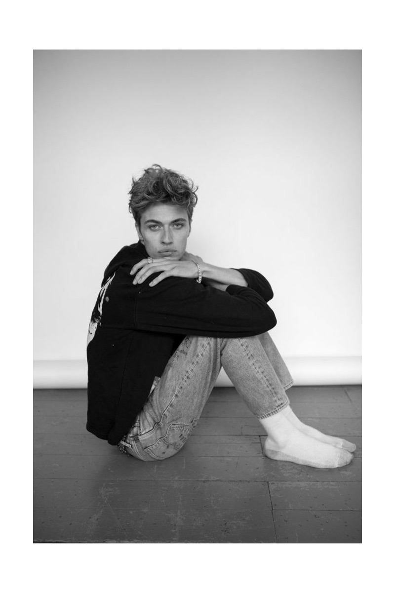 Lucky Blue Smith 2018 Notion 008