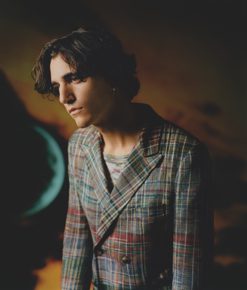 Singer Tamino-Amir Moharam Fouad appears in Missoni's spring-summer 2019 men's campaign.