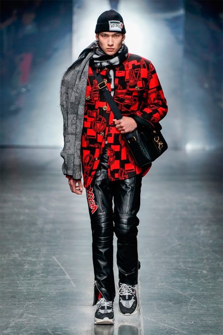 Versace Fall Winter 2019 Mens Collection 003