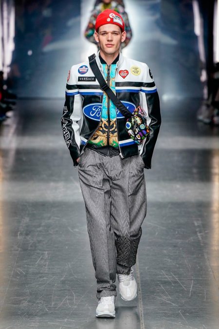 Versace Fall Winter 2019 Mens Collection 016