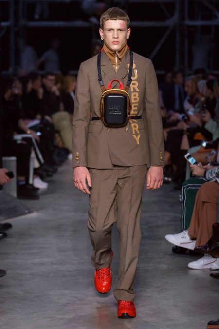 Burberry Fall Winter 2019 Mens Collection 010