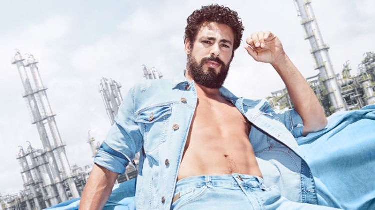 Cauã Reymond rocks denim for Colcci's fall-winter 2019 campaign.