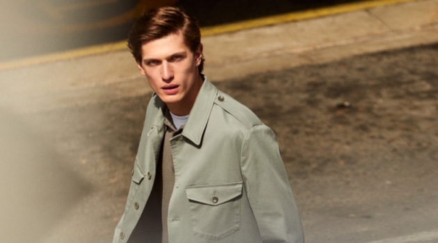 Edoardo Sebastianelli Tackles City Life for Filippa K Spring '19 Campaign Edoardo Sebastianelli stars in Filippa K's spring-summer 2019 campaign.