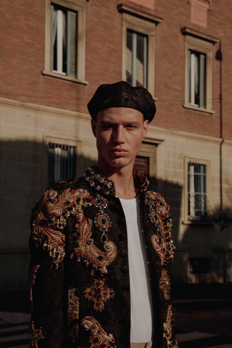 Life and Style Mexico 2019 Dolce Gabbana Editorial 005