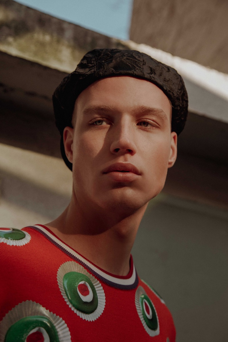 Life and Style Mexico 2019 Dolce Gabbana Editorial 006