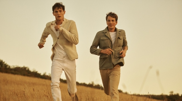 Hugo Sauzay & Luc Defont-Saviard Sport Dream-Like Style for Massimo Dutti Spring '19 Campaign Models Luc Defont-Saviard and Hugo Sauzay star in Massimo Dutti's spring-summer 2019 campaign.