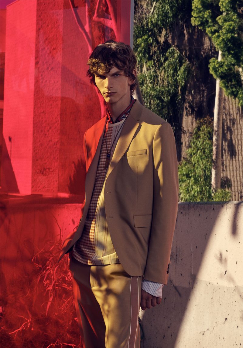 Model Erik Van Gils stars in Zara Man's spring 2019 campaign.