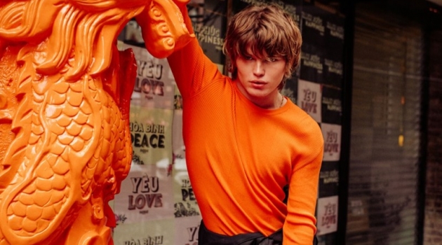 Jordan Barrett Explores Chinatown with GQ Style Russia Jordan Barrett graces the pages of GQ Style Russia.