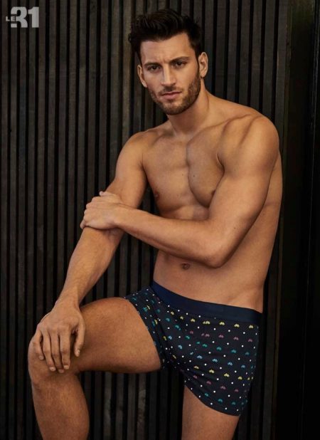 Kevin Sampaio Takes a Sporty Stance in Spring Underwear for Simons
