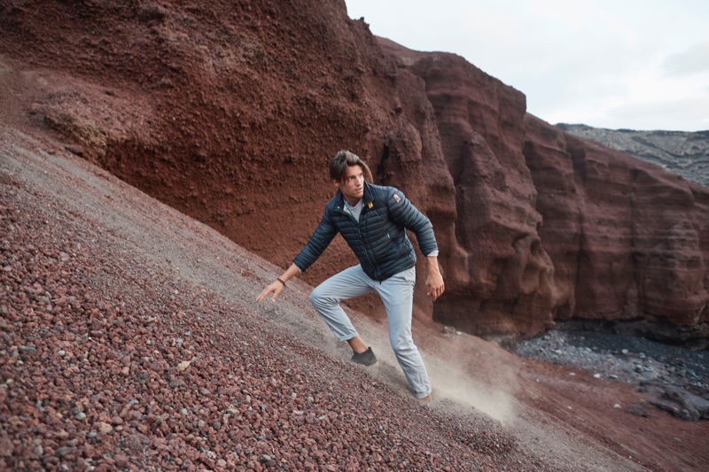 Embodying the spirit of adventure, Yannick Hansen links up with Parajumpers for its spring-summer 2019 outing.