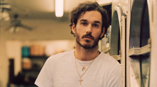 David Alexander Flinn Plays It Low-Key in Rag & Bone Spring '19 Denim David Alexander Flinn Plays It Low-Key in Rag & Bone Spring '19 Denim