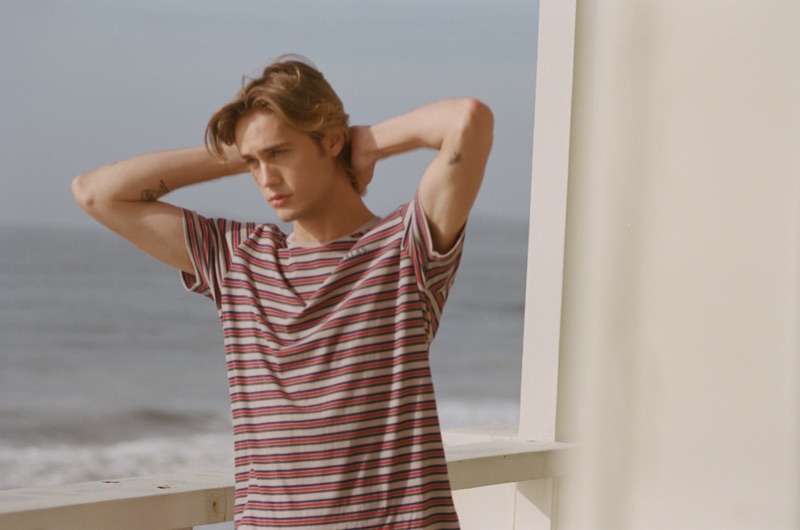 Sporting a striped t-shirt, Neels Visser fronts Rolla's spring 2019 campaign.