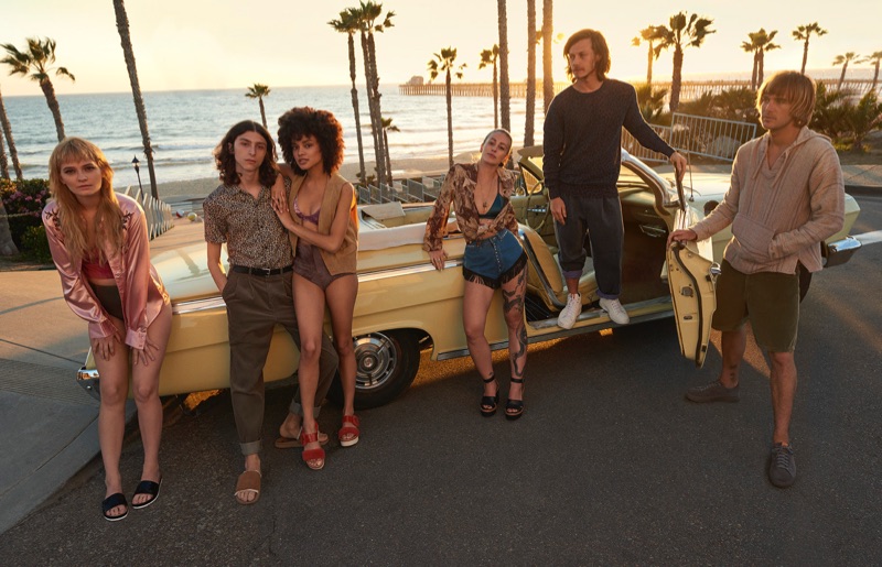 Clementine Creevy, Shawkat Sanbar, Mikaela Kreuz, McCaul Lombardi, and Levi Yoakum Prairie front UGG's spring-summer 2019 campaign. » McCaul Lombardi, Shawkat Sanbar + More Front UGG Spring '19 Campaign Clementine Creevy, Shawkat Sanbar, Mikaela Kreuz, McCaul Lombardi, and Levi Yoakum Prairie front UGG's spring-summer 2019 campaign.