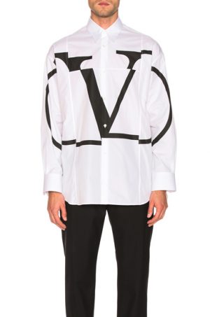 Valentino Logo Long Sleeve Shirt in White. - size 38 (also in 39,40,41) Valentino Logo Long Sleeve Shirt in White. - size 38 (also in 39,40,41)