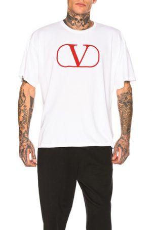 Valentino Logo Tee in White. - size XL (also in L,M,S) Valentino Logo Tee in White. - size XL (also in L,M,S)