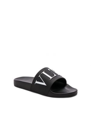 Valentino VLTN Logo Slide in Black. - size 44 (also in 40,41,42,43,45) Valentino VLTN Logo Slide in Black. - size 44 (also in 40,41,42,43,45)