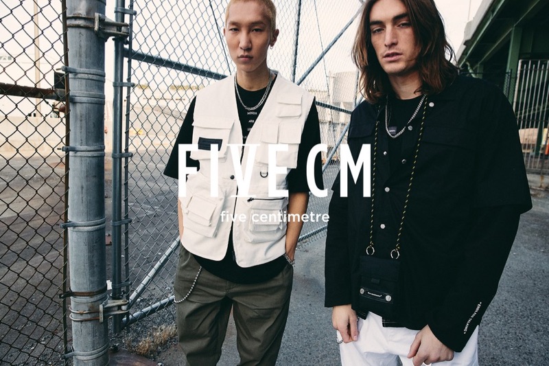 Wooseok Lee and Niko Traubman appear in 5cm's spring-summer 2019 campaign.