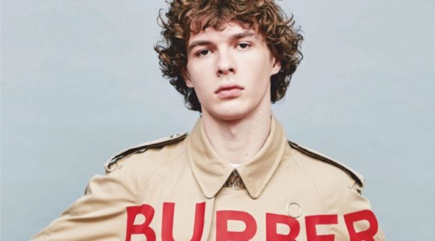 Efraim Schröder Rocks Burberry for Life & Style México Efraim Schröder Rocks Burberry for Life & Style México